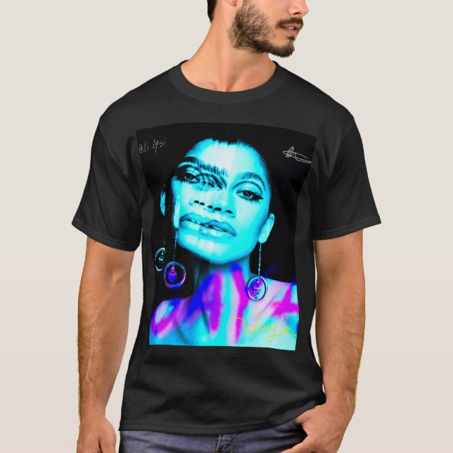 'DAYA' Grafischer T - Shirt (Vorderseite)