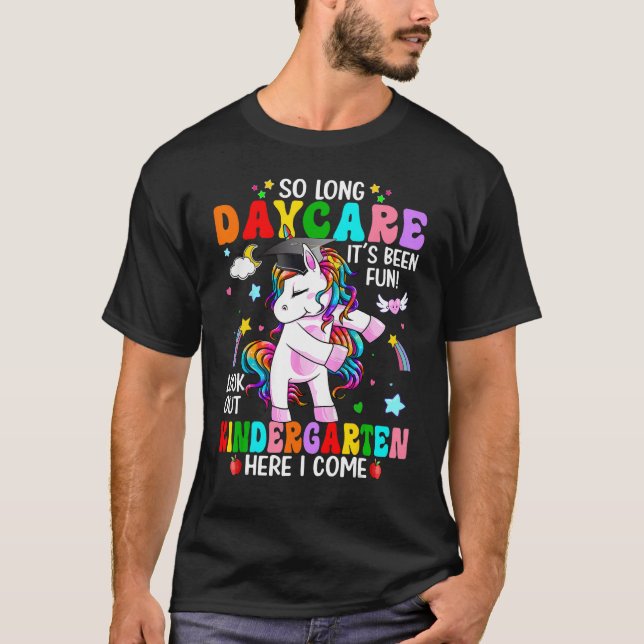 Daycare Look Out Kindergarten Here I Come Unicorn  T-Shirt (Vorderseite)