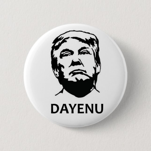 Dayenu Trumpf-Knopf Button (Vorderseite)