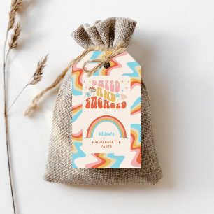 Dazed and Verlobt Junggeselinnen-Abschied Gefallen Geschenkanhänger