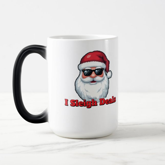 Deal Slaying Santa Claus Funny Holiday Shopping  Verwandlungstasse (Links)