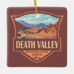 Death Valley Nationalpark Illustration Retro Keramikornament<br><div class="desc">Death Valley Vektorgrafik Design. Der Park ist bekannt für den Titus Canyon,  mit einer Geisterstadt und farbenfrohen Felsen,  und die Salinen des Badwater Becken,  Nordamerikas tiefsten Punkt.</div>