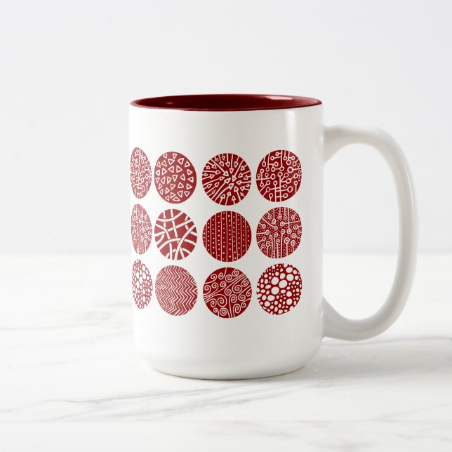 Decorative Kreise - Ruby Red and White Zweifarbige Tasse (Rechts)