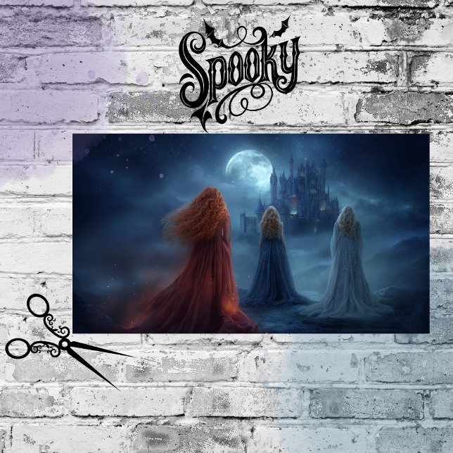 Decoupage Cloaked Women Moonlit Summons Castle.  Seidenpapier (Von Creator hochgeladen)