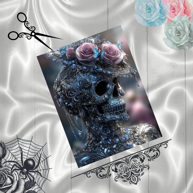 Decoupage Gothic Luxe Skull Krönte in Bloom Seidenpapier (Von Creator hochgeladen)