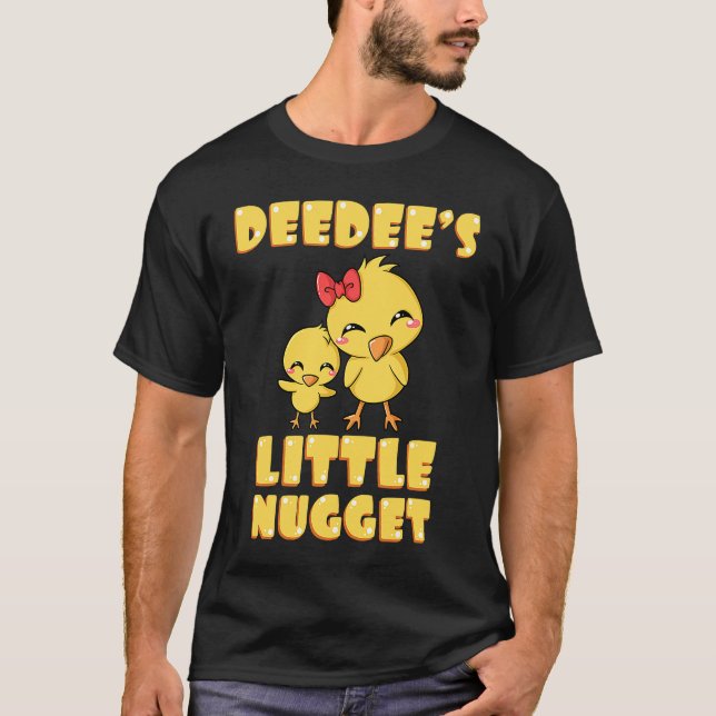 Deedee's Little Nugget Chicken Lover Oma Mothe T-Shirt (Vorderseite)