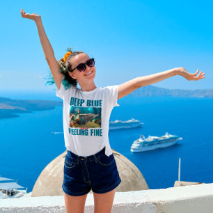 Deep Blue und Gefühl Fine Mermaid und Dolphin Tri-Blend Shirt