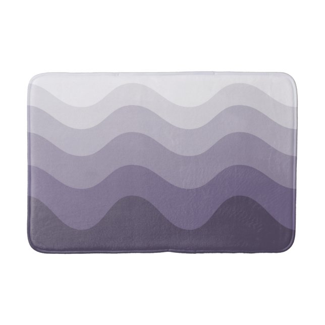 Deep Lila Grey Wavey Stripe Moderne Badematte (Vorderseite)