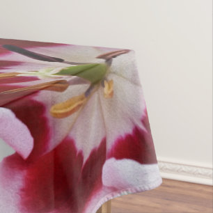 Deep Red Tullip Tischdecke