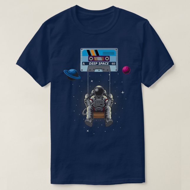 Deep Space Mitape Galay Studie Astronaut T-Shirt (Design vorne)