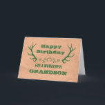 Deer Antlers Vintag Grandson Birthday Karte<br><div class="desc">Geburtstagskarte für Enkel mit Vintagem Kunsthandwerkpapier und grünen Hirschgeweih und nachdenklichem Vers.</div>
