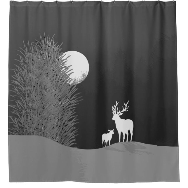 Deer on Moon Lit Hill Duschvorhang (Vorderseite)