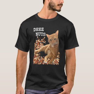 Deez Nuts Witz mit bezauberndem Kätzchen und einig T-Shirt