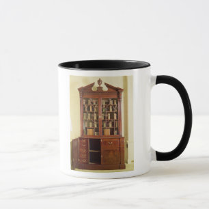 Defekter pedimented Bürobücherschrank Tasse