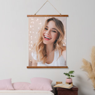 Dein Gesicht auf einer personalisierten Geburtstag Wandteppich Mit Holzrahmen