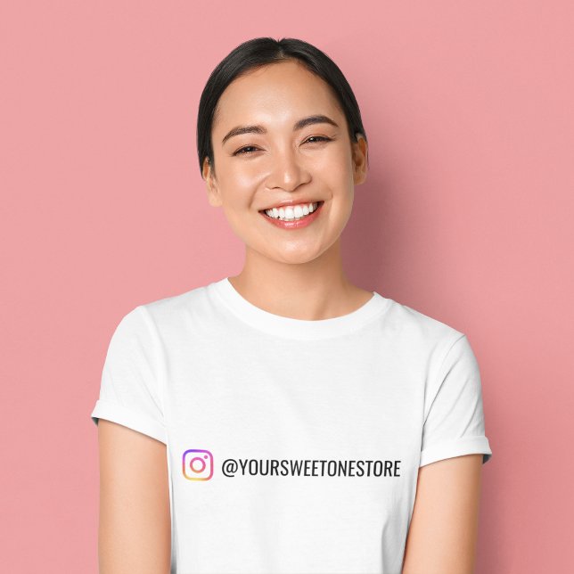 Dein Instagram-Name & Social-Media-Icon-Promo T-Shirt (Von Creator hochgeladen)