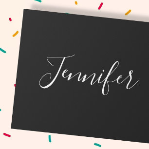 Dein Name   Elegantes weißes Script auf schwarz Geschenkpapier
