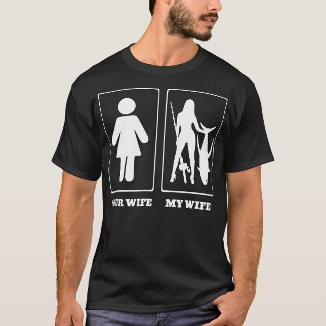 Deine Ehefrau Meine Ehefrau Mens lustiges Angeln T-Shirt (Vorderseite)