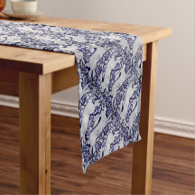 Dekoration aus weißen und blauen Kaninchen Cobalt 