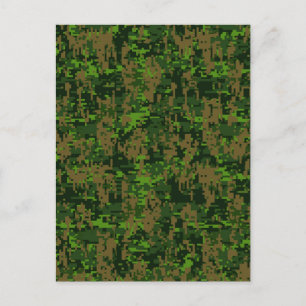 Dekoration im Holzstil: Digital Green Camouflage Postkarte