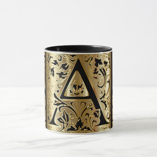 Dekorative Black and Gold Letter A Tasse (Zentrum)