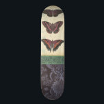 Dekorative Butterfly Brocade von Vision Studio Skateboard<br><div class="desc">Dieses dekorative Brokat-Design von Vision Studio verfügt über Schmetterlinge mit Blumendrucken in separaten Blöcken. Der helle Hintergrund des Blocks mit den Schmetterlingen kontrastiert sehr schön mit der dunklen Färbung. Bestellen Sie jetzt Ihr Exemplar!</div>