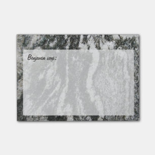 Dekorative Felsen-Beschaffenheit mit irgendeinem Post-it Klebezettel