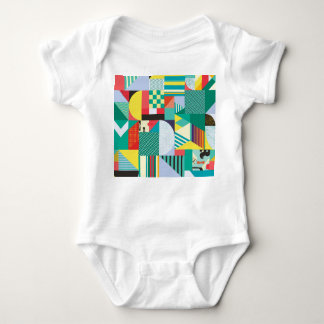 Dekorative Geometrie: Vintage Musterelemente Baby Strampler