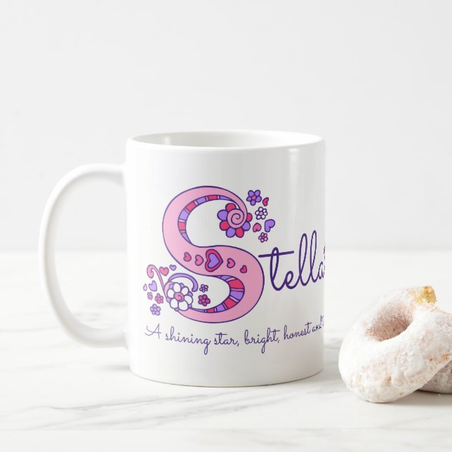 Dekorative S Monogramm-Tasse Stellanamensbedeutung Tasse (Mit Donut)
