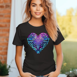 Dekoratives Herzdesign T-Shirt