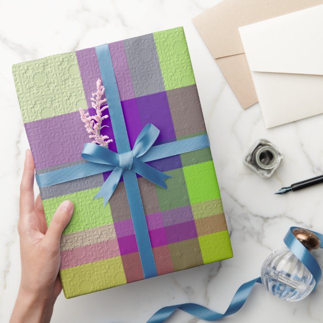 Dekoratives Karo Geschenkpapier (Schenken)