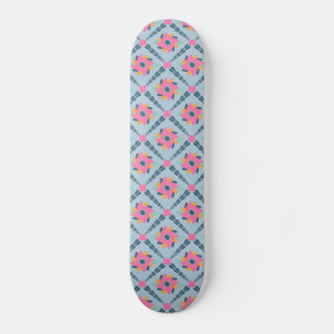 Dekorfarbene Fliese Skateboard