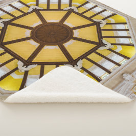 Dekorierte Decke am Bahnhof Tokio Sherpadecke