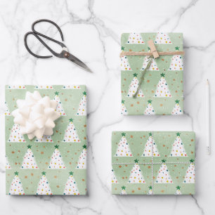 Dekorierte weiße Weihnachtsbaumen Grüner Stern & O Geschenkpapier Set