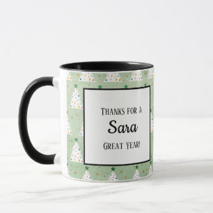 Dekorierte weiße Weihnachtsbaumen Grüner Stern & O Tasse