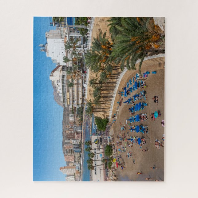 Del Malpas Beach, Benidorm, Costa Blanca, Spanien Puzzle (Vertikal)