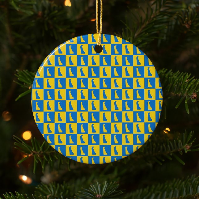 Delaware Checker Blue Gold Yellow Pattern Keramik Ornament (An ornament with a pattern of Delaware done in blue and gold yellow.)