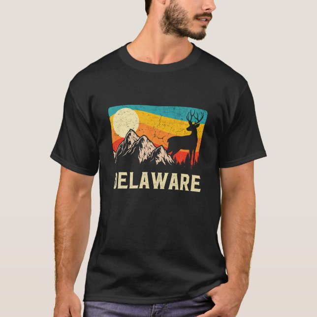 Delaware Nature Wild Deer Retro Sunset Wandern T-Shirt (Vorderseite)