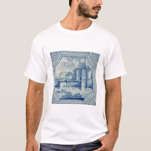 Delft-Fliese, die einen Drawbridge über einem T-Shirt