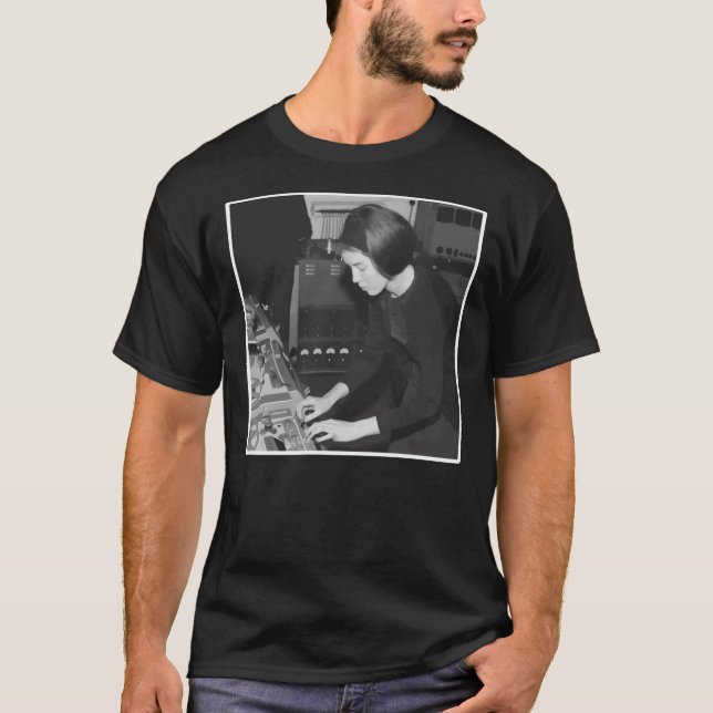 Delia Derbyshire Classic T - Shirt (Vorderseite)
