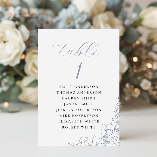 Delicate Blue Floral Wedding Seating Chart Tischnummer (Von Creator hochgeladen)