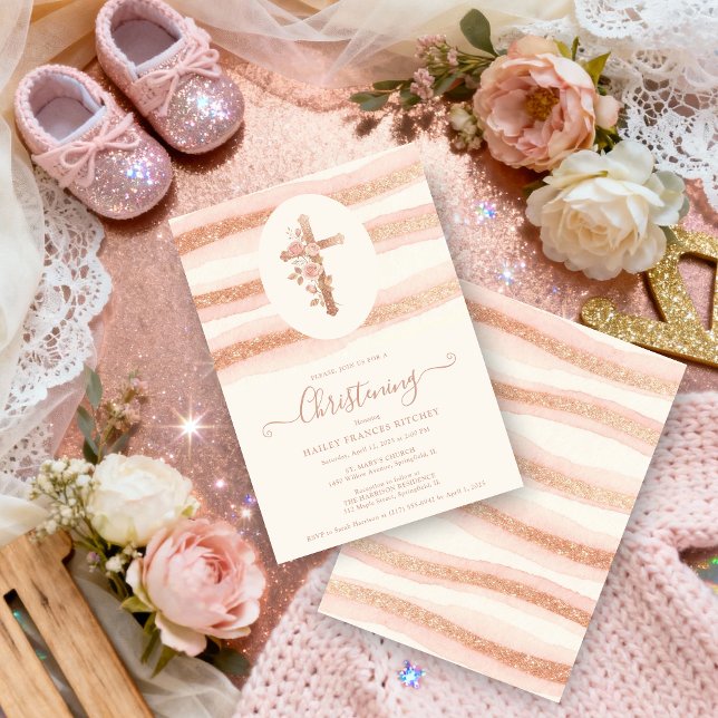 Delicate Floral Glitter Cross Romantic Rose Gold Einladung (Rose Gold Glitter Delicate Floral Christian Cross Romantic Style Christening Invitation Cards. )