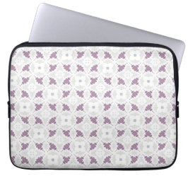 Delicate Lavender Floral Diamond Lattice Laptopschutzhülle