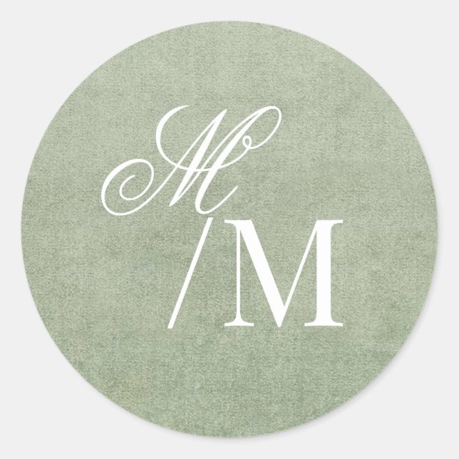 Delicate Pastel Sage Green Monogram Wedding Runder Aufkleber (Vorderseite)