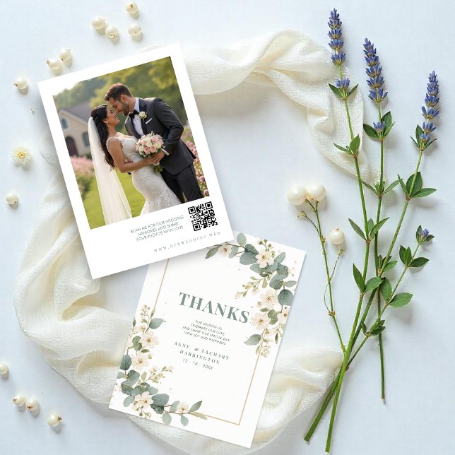 Delicate Romantic Flowers & Branches Frame Wedding Dankeskarte (Delicate Romantic Flowers and Branches Frame Wedding Thank You Cards with Back Photo and QR Code. )