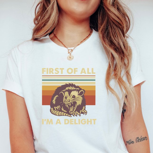 Delightful Possum Retro; Funny Summer Statement  T-Shirt (Von Creator hochgeladen)