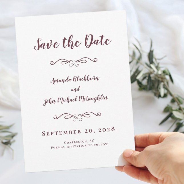 Delikate Burgundy Script Romantische Kalligrafie C Save The Date (Delicate Burgundy Script Romantic Calligraphy Chic Save The Date Wedding Invitation Announcement )