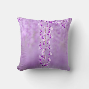 Delikate Lavendel-Blume Kissen