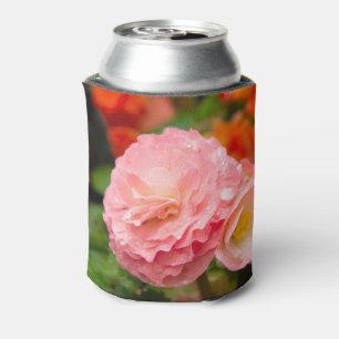 Delikate rosa Blume nach Regen Dosenkühler