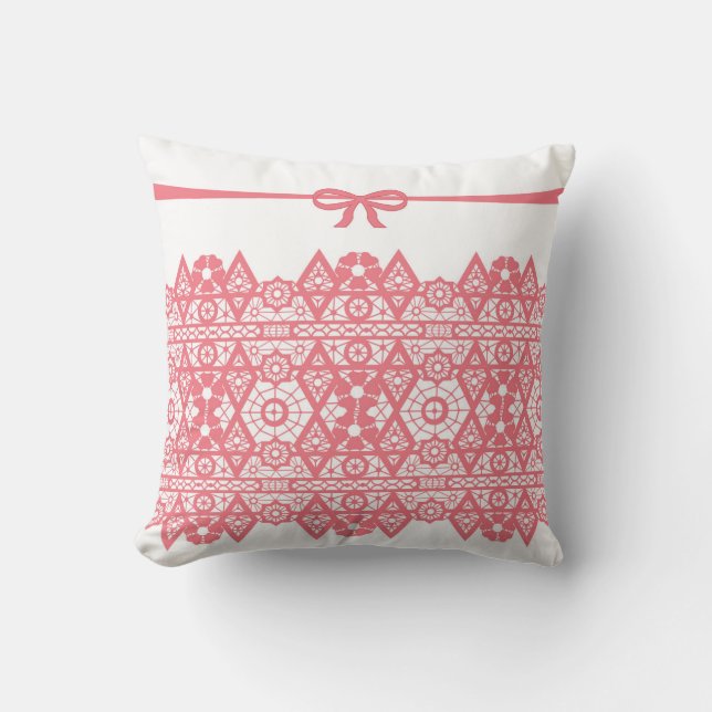 Delikate rosa Spitzen Kissen (Vorderseite)